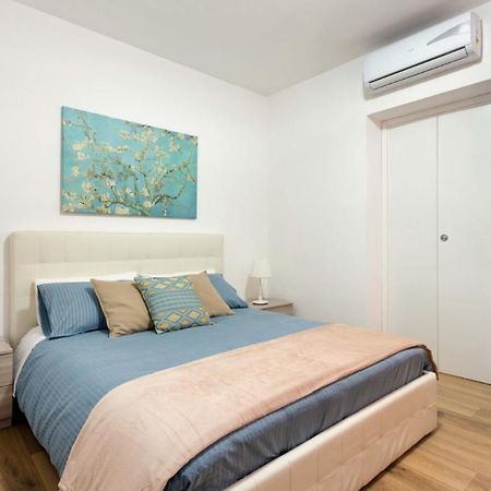 Centre Apartment Grotte Bianche 2 คาตาเนีย ภายนอก รูปภาพ